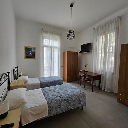 Отель Casa Ganci - Viale Boccetta Мессина Экстерьер фото