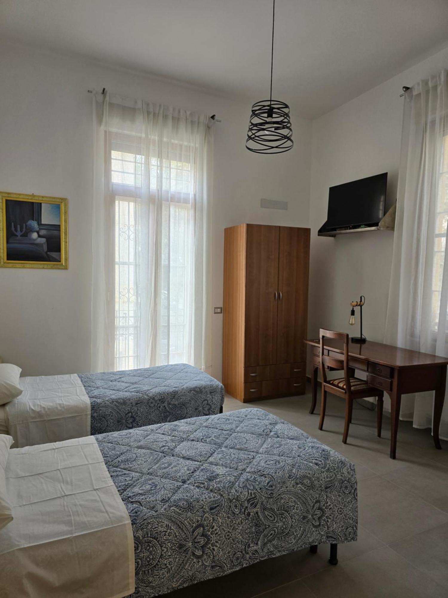 Отель Casa Ganci - Viale Boccetta Мессина Экстерьер фото